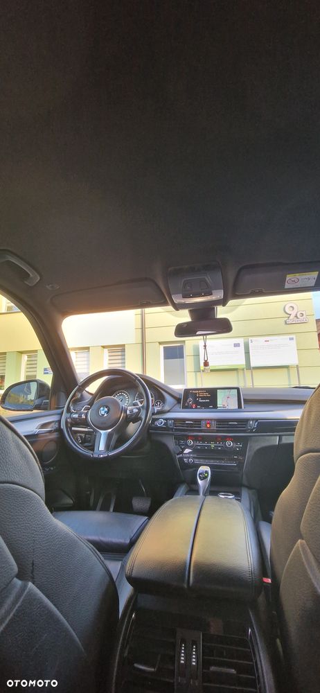 BMW X5 xDrive40d Sport-Aut - 11