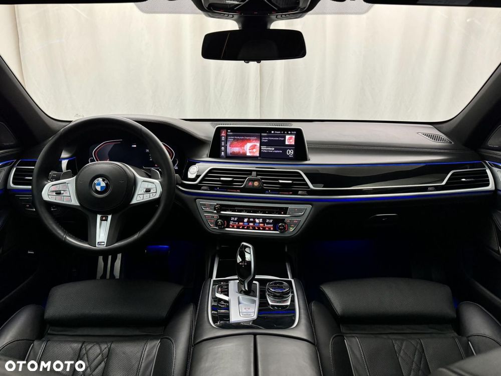 BMW Seria 7 - 30