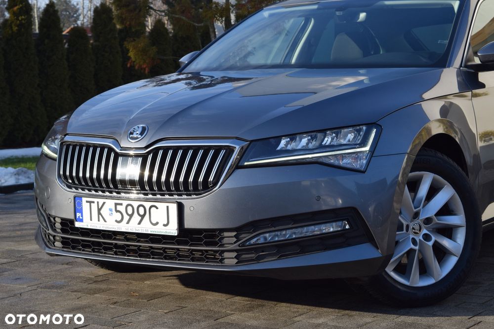 Skoda Superb 1.5 TSI Sportline DSG - 9