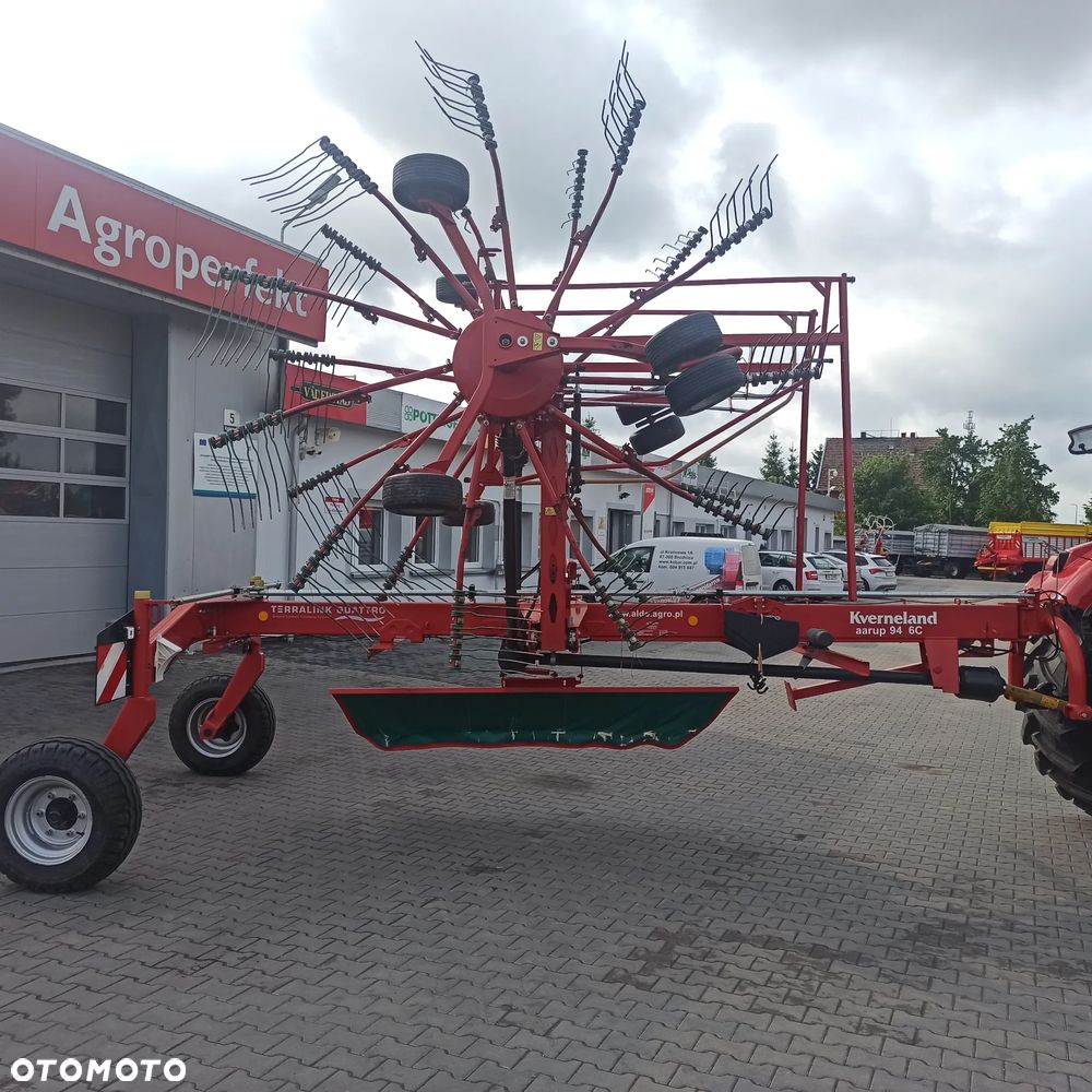 Kverneland Taarup 9476C