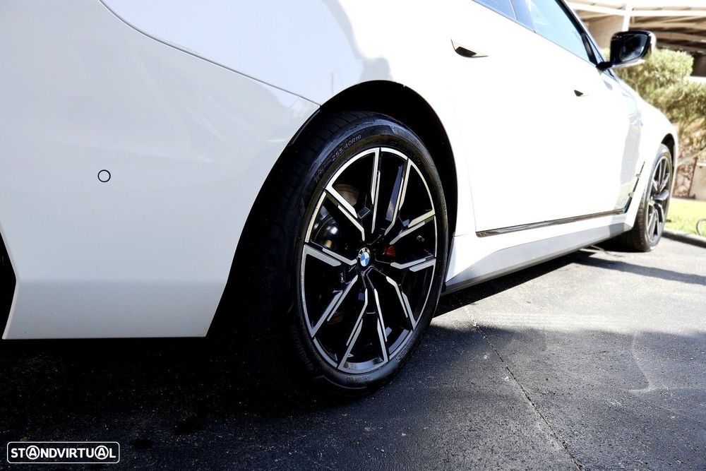 BMW i4 eDrive40 Pack Desportivo M Pro - 5