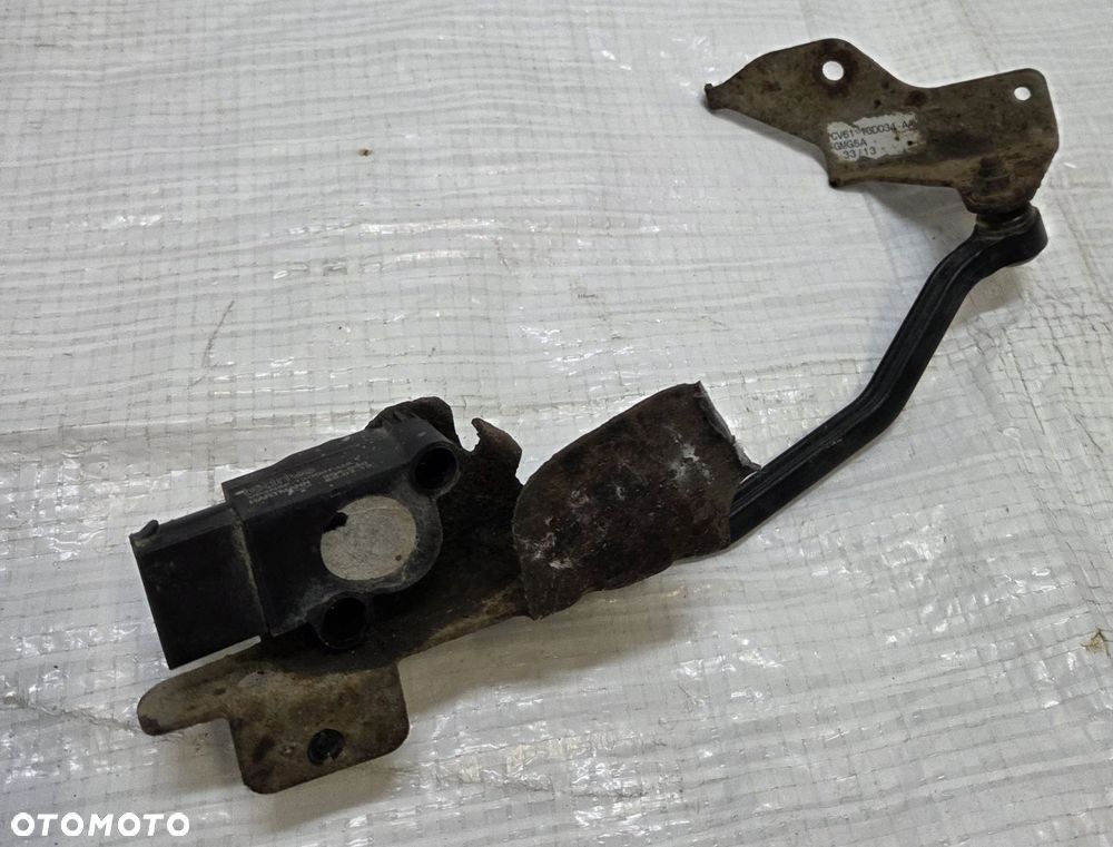 FORD KUGA MK2  CZUJNIK POZIOMU POZIOMOWANIA ŚWIATEŁ VP4N5F-13D007-CA - 2