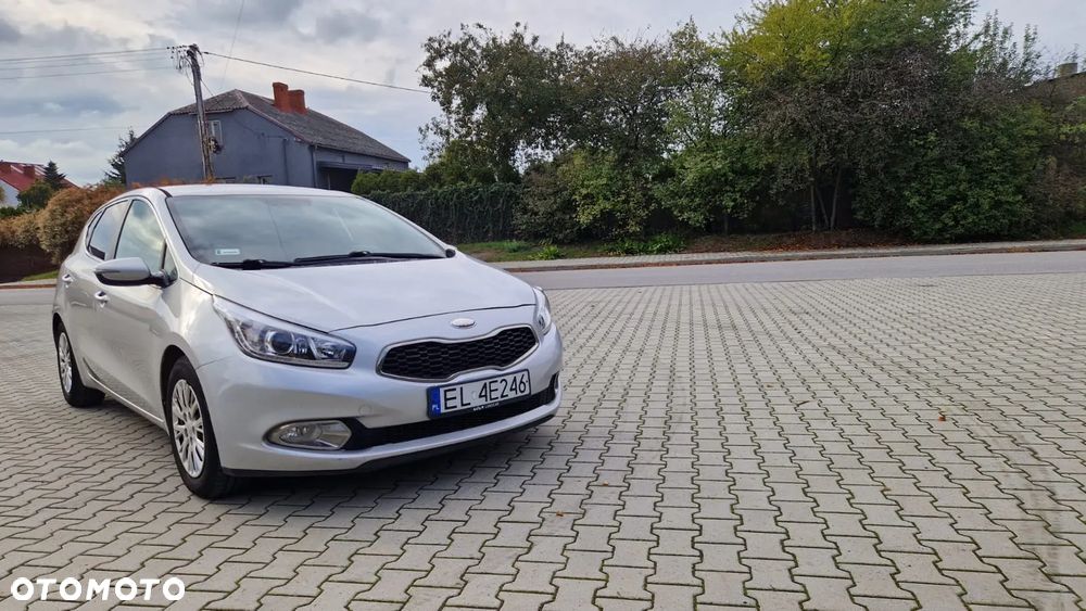 Kia Ceed 1.6 GDI Spirit - 18