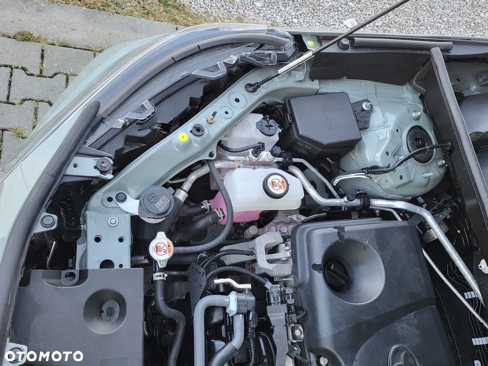 Toyota RAV4 2.5 Hybrid Comfort 4x2 - 38