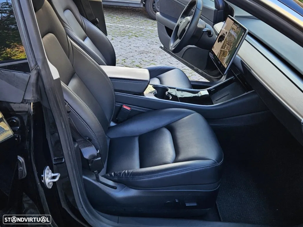 Tesla Model 3 Performance Dual Motor AWD - 13