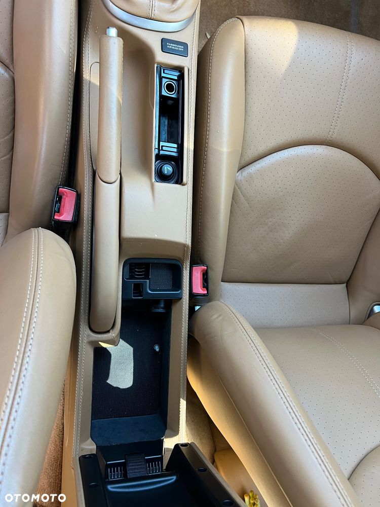 Porsche 911 Carrera 4 S - 21