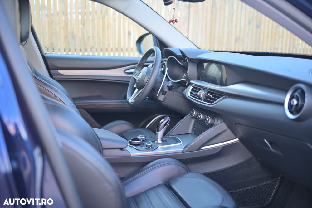 Alfa Romeo Stelvio 2.2 JTDM AT8 Super - 11