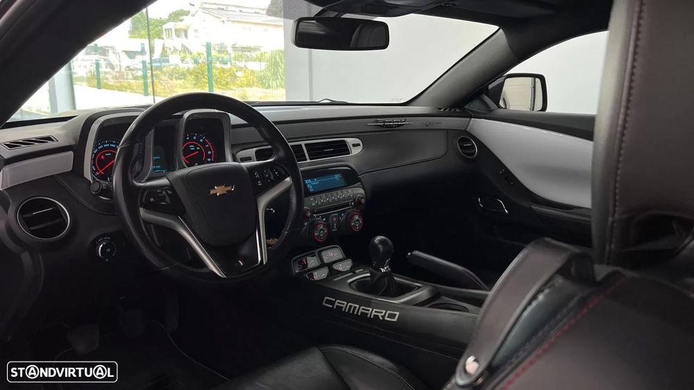 Chevrolet Camaro Coupe 6.2 V8 - 18