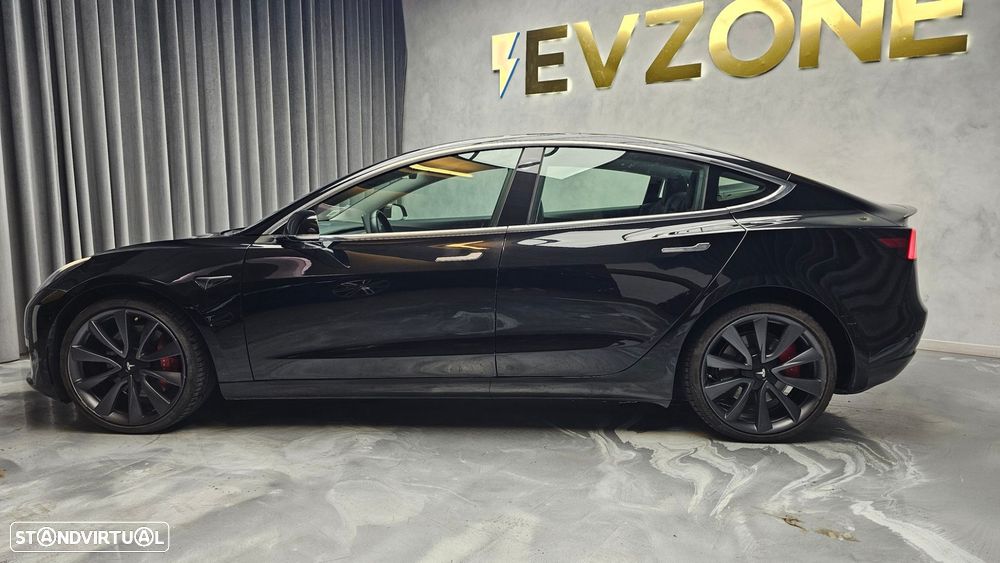 Tesla Model 3 2020 photo 4