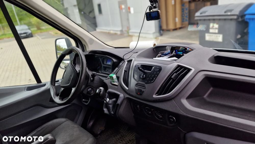 Ford Transit - 4