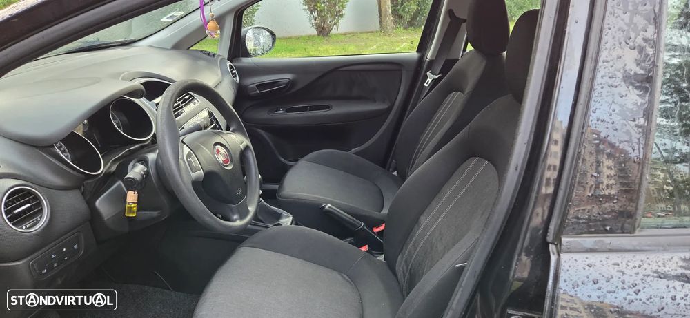 Fiat Punto 1.2 Lounge S&S - 8