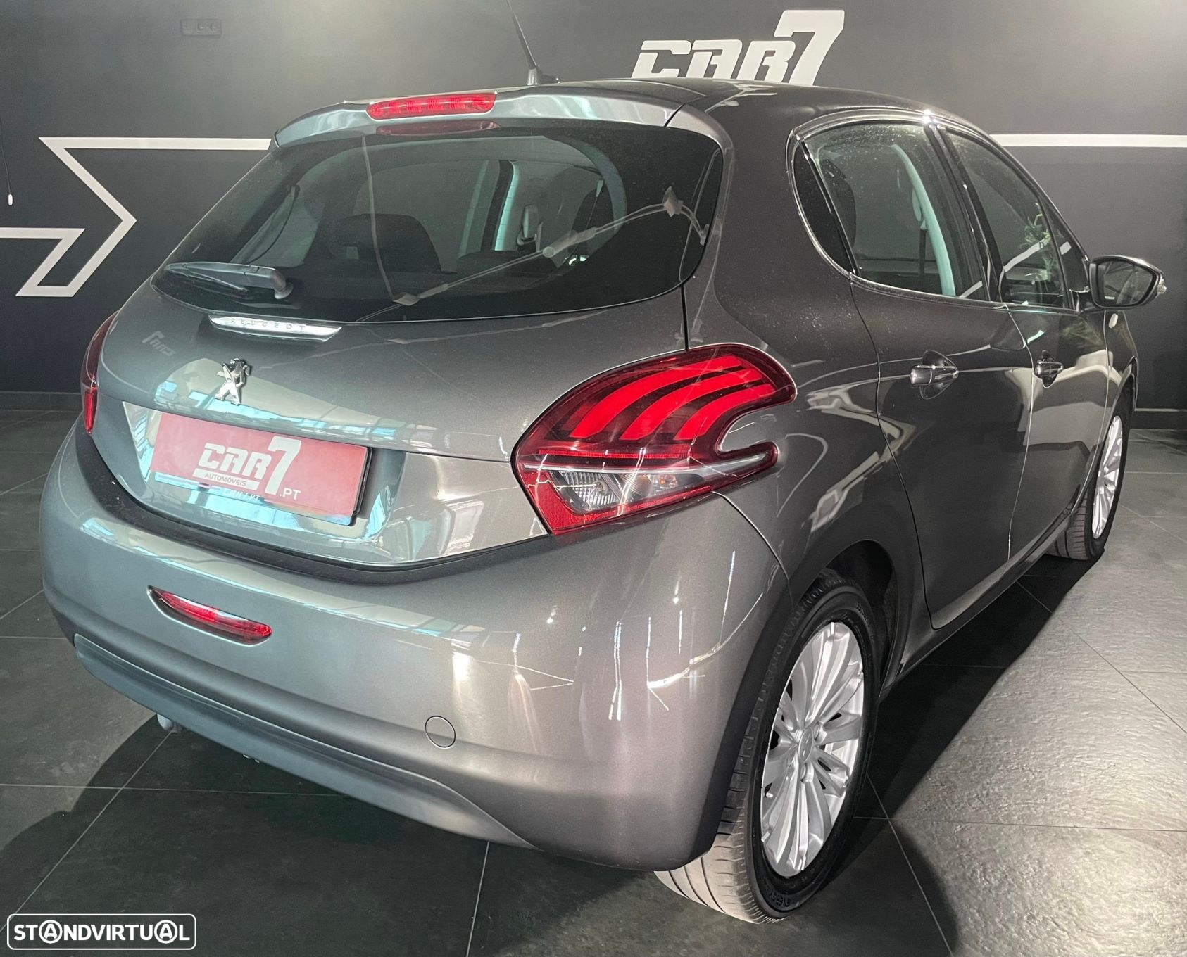 Peugeot 208 1.2 PureTech Allure - 4