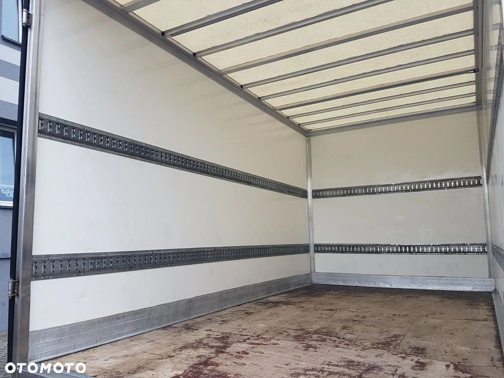 Renault MASTER KONTENER 8EP 4,21x2,23x2,22 KLIMA KRAJOWY MANUAL  6-BIEGÓW DMC 3500 KG - 18