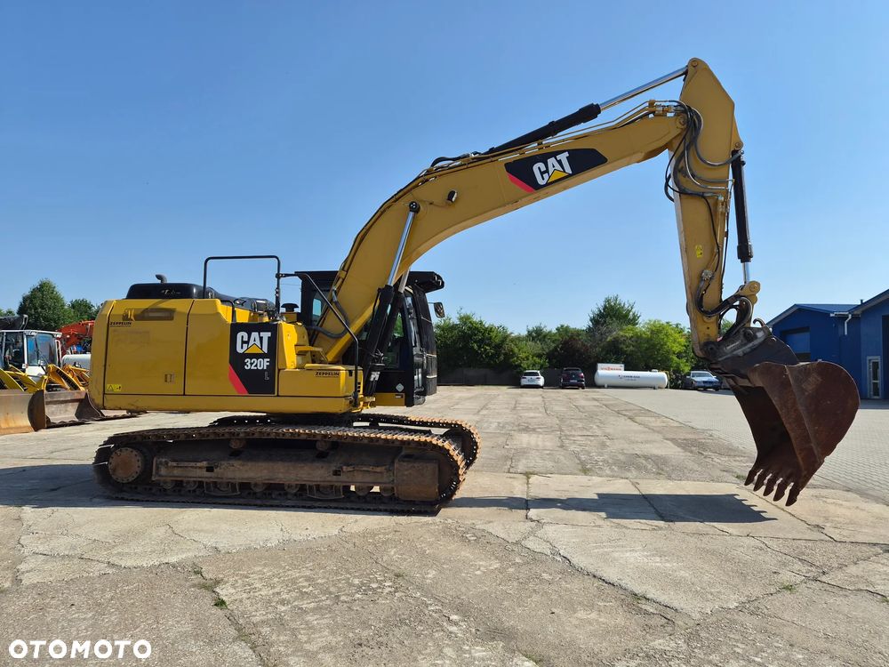 Caterpillar 320 FL spr z Niemiec oryginał - 9