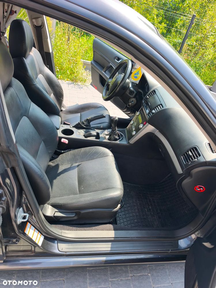 Subaru Legacy 2.0R GL - 13