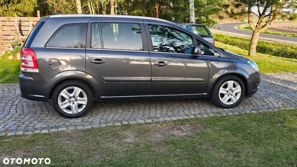 Opel Zafira 1.8 Family Plus - 20