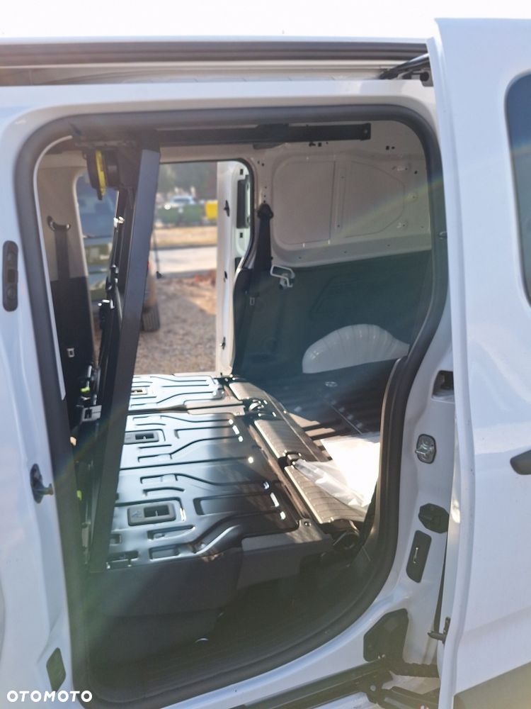 Opel Combo załogowy - 16