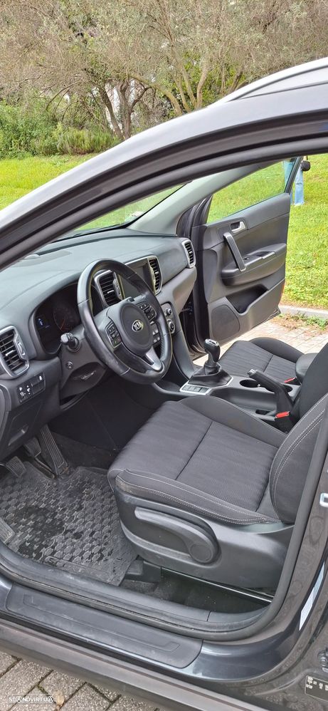 Kia Sportage 1.6 GDI ISG Nav Line - 14