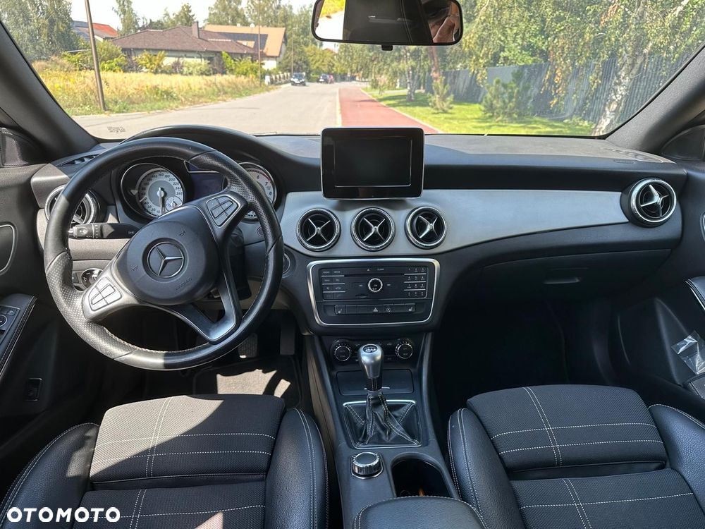 Mercedes-Benz CLA - 5