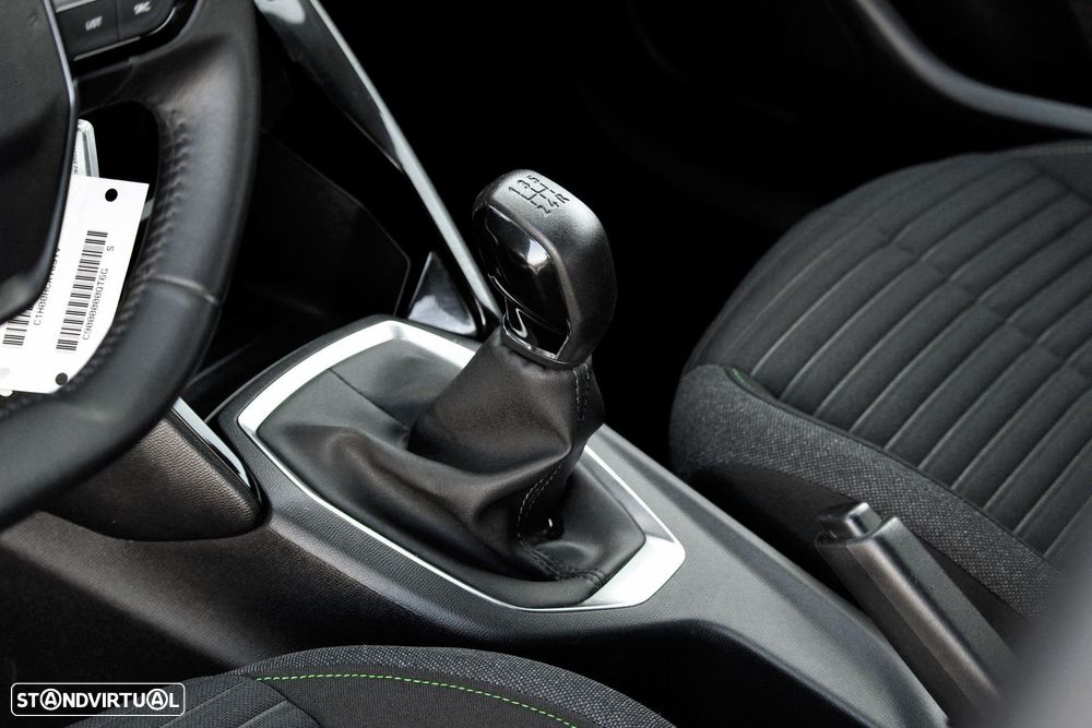 Peugeot 208 1.2 PureTech Active - 13