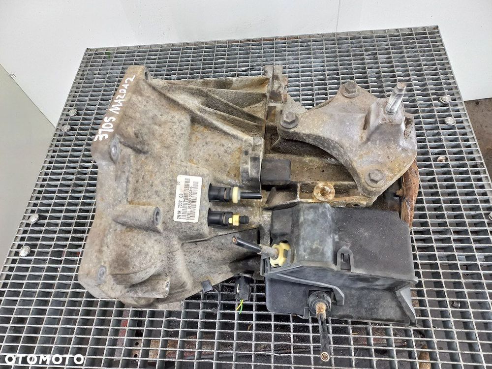 SKRZYNIA BIEGÓW MANUALNA MAZDA 2 I 2N1R7002CB 1.4 16V - 6