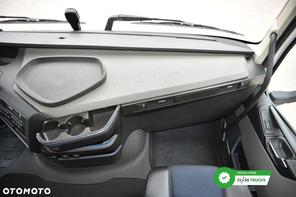 Volvo FH 500 Globetrotter XL I-ParkCool Adaptive cruise control - 17