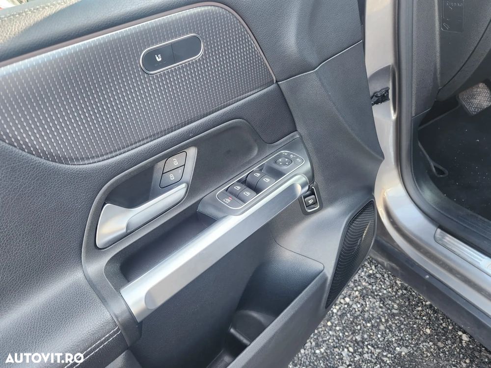 Mercedes-Benz GLB 200 4MATIC Aut. - 6