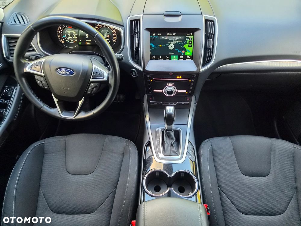 Ford S-Max 2.0 TDCi Titanium PowerShift - 8