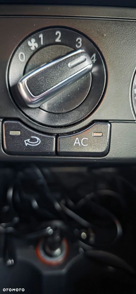 Volkswagen Polo 1.2 Team - 8