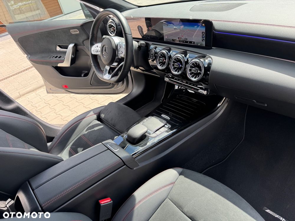 Mercedes-Benz CLA 200 mHEV AMG Line 7G-DCT - 20