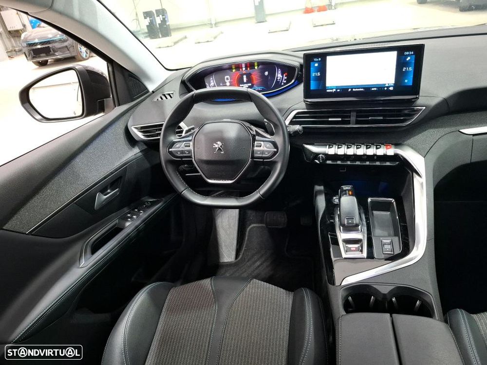 Peugeot 5008 1.2 PureTech Allure EAT8 - 3
