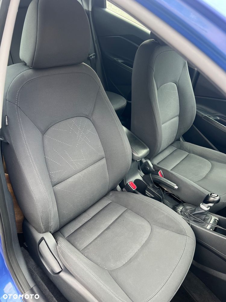 Kia Rio - 16
