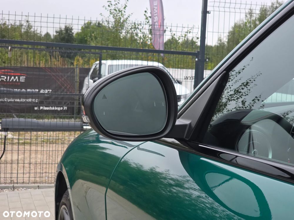 Alfa Romeo Giulia 2.0 Turbo Tributo Italiano Q4 - 19