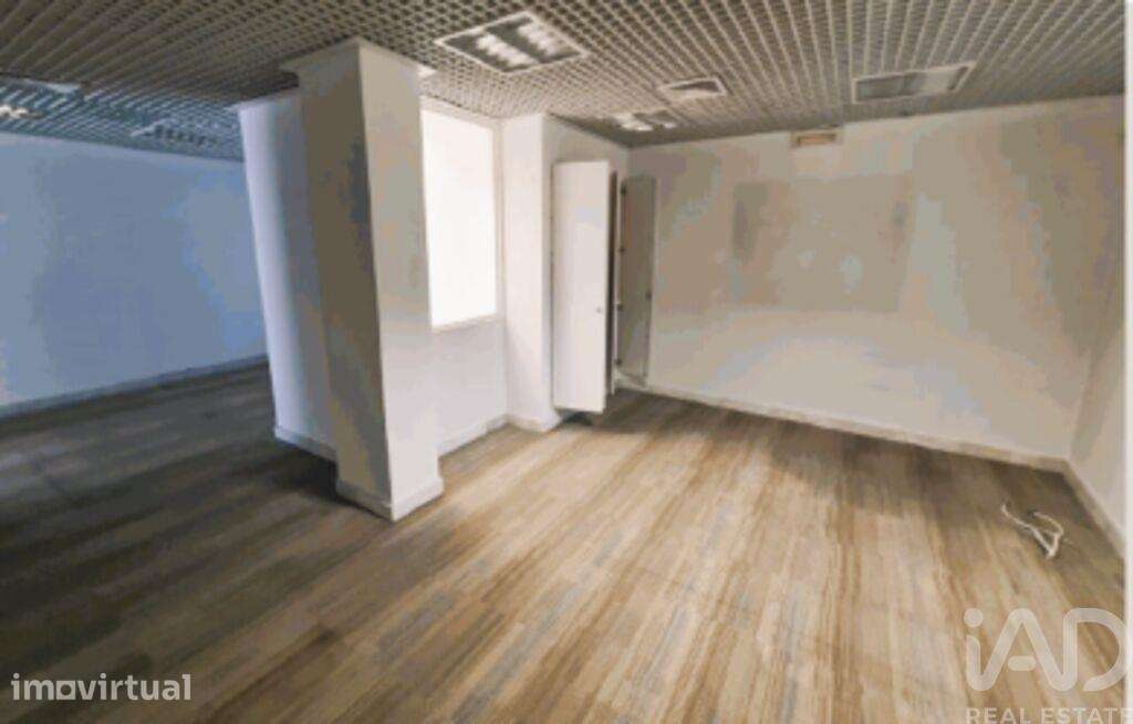 Loja / Estabelecimento Comercial em Vagos e Santo António de 416,00 m2 - Grande imagem: 5/9
