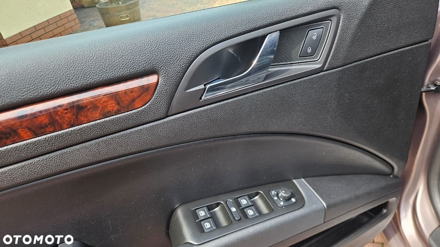 Skoda Superb Combi 1.8 TSI DSG Exclusive - 14