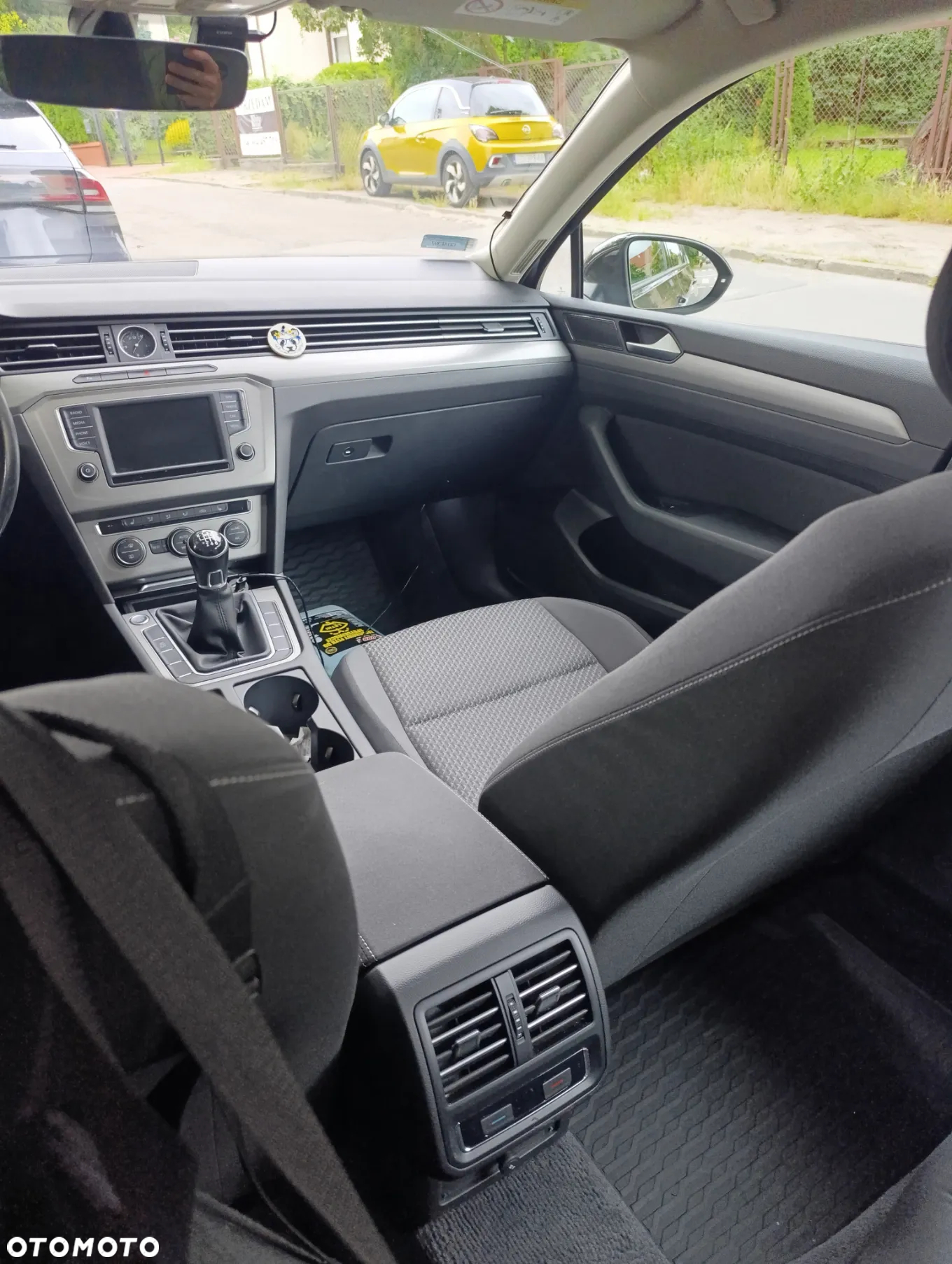 Volkswagen Passat 1.6 TDI BMT Trendline - 13