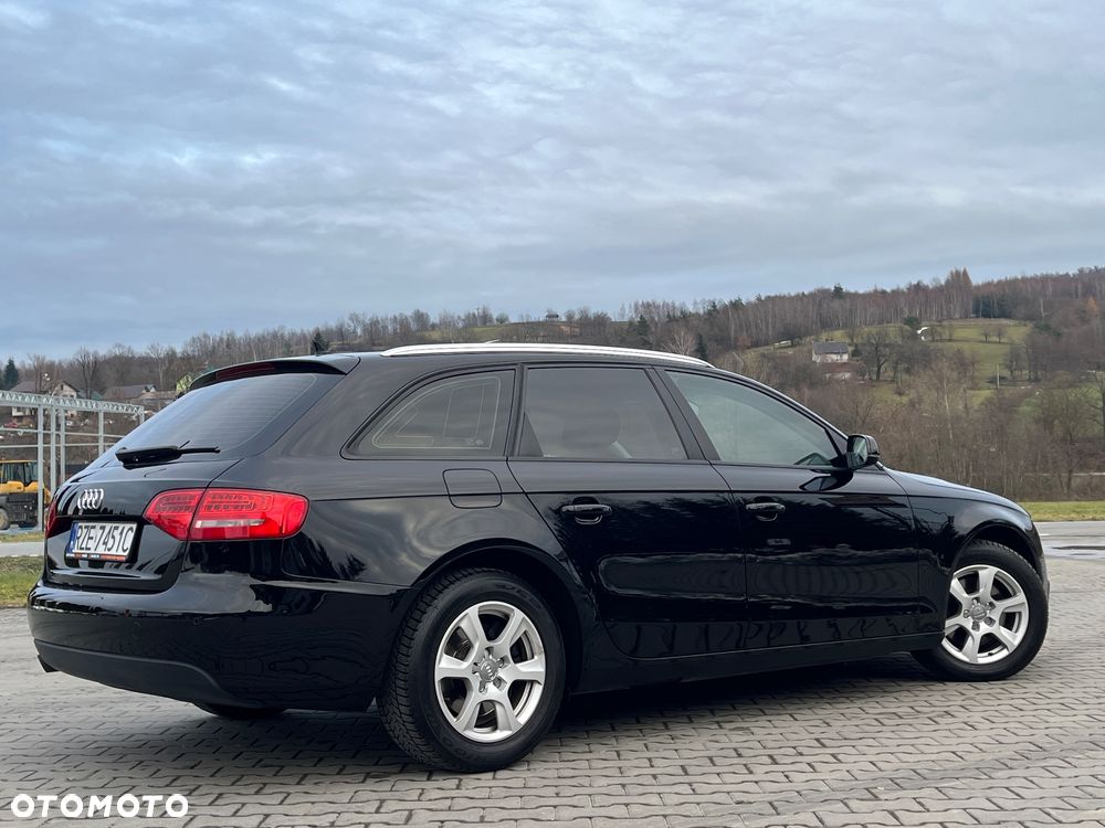 Audi A4 Avant 2.0 TDI DPF Ambiente - 15