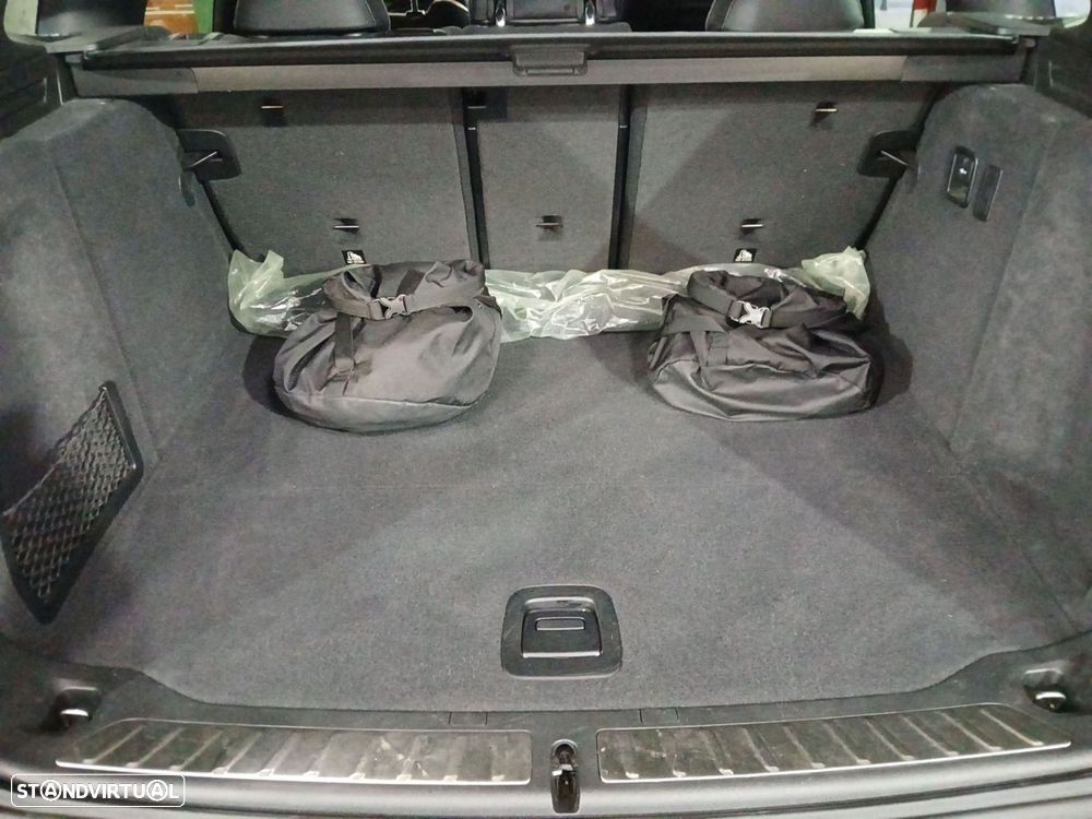 BMW iX3 Impressive - 28