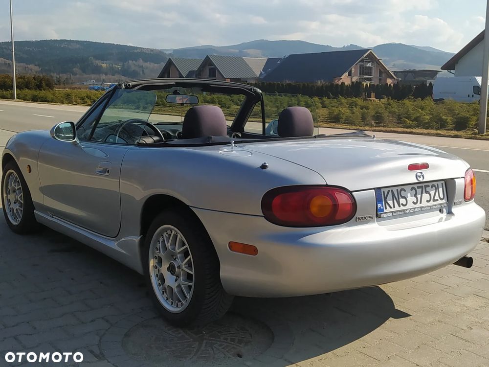 Mazda MX-5 1.6i 16V - 13