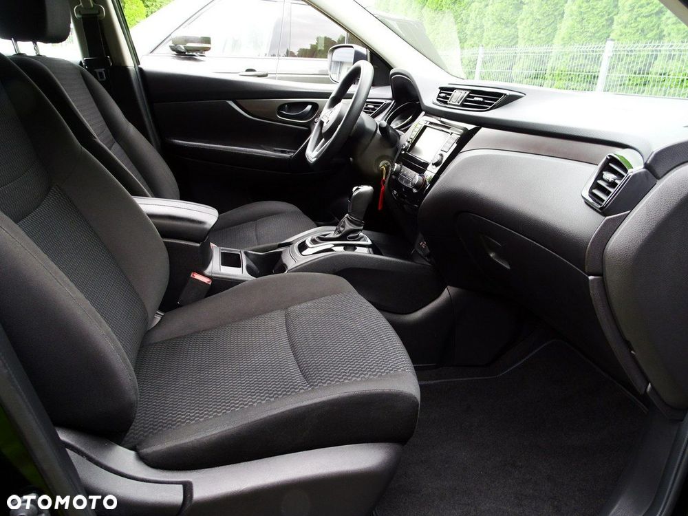 Nissan Qashqai - 16