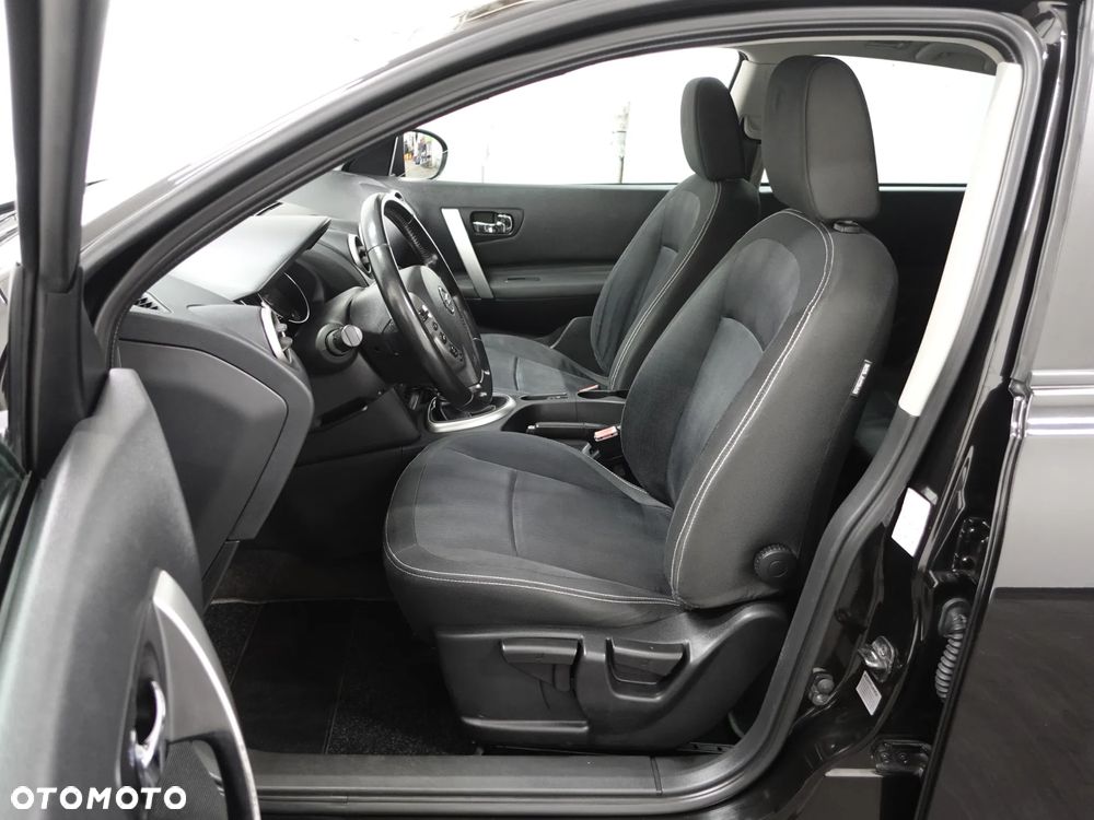 Nissan Qashqai 2.0 dCi DPF I-Way - 20