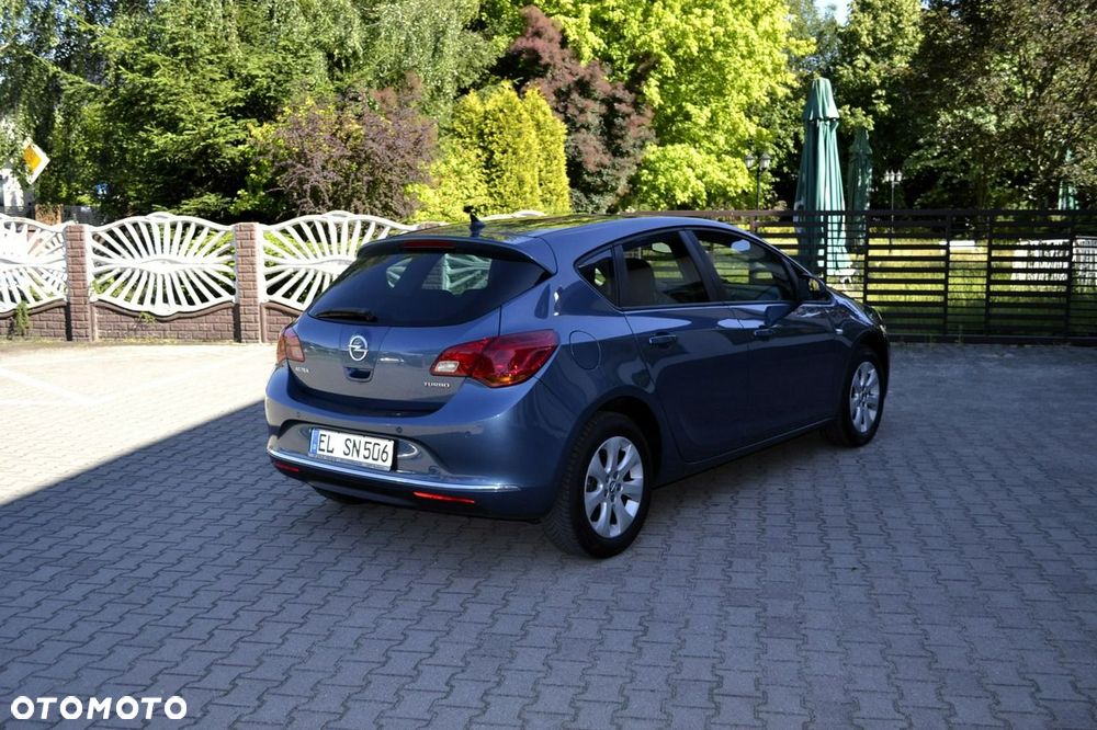Opel Astra 1.4 Turbo Exklusiv - 14