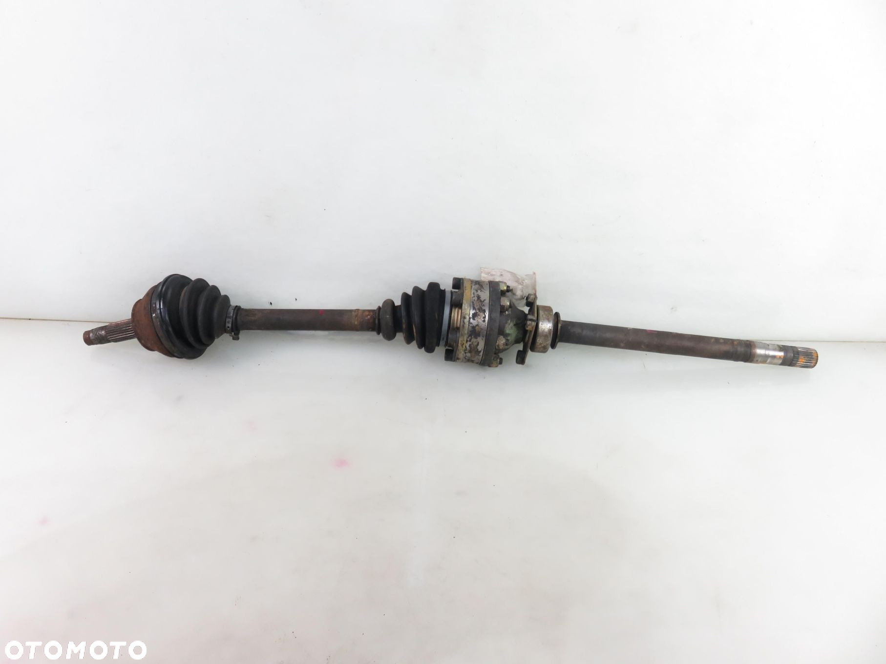 PÓŁOŚ PRAWA PRZEDNIA ALFA ROMEO 147 1.9 JTD - 2