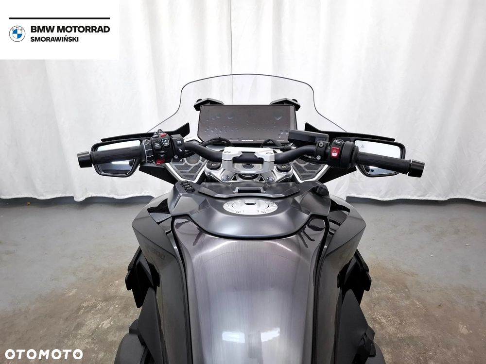 BMW R - 10