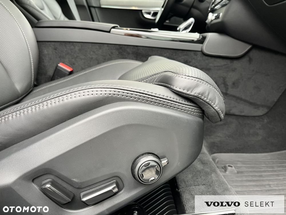 Volvo V90 - 33