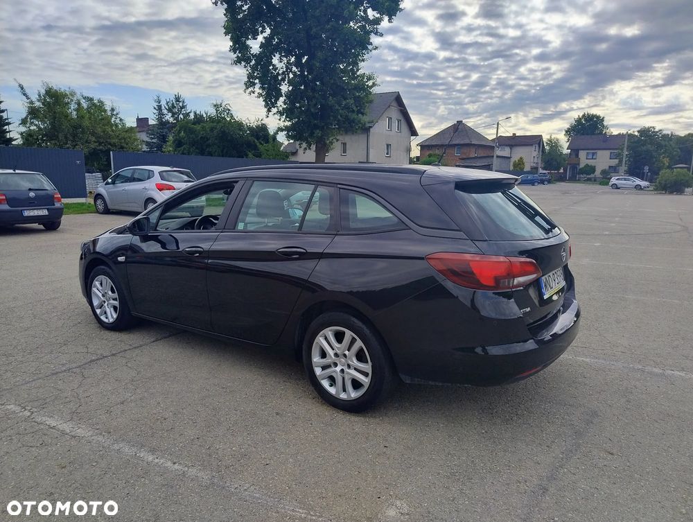 Opel Astra V 1.5 CDTI Edition S&S - 4