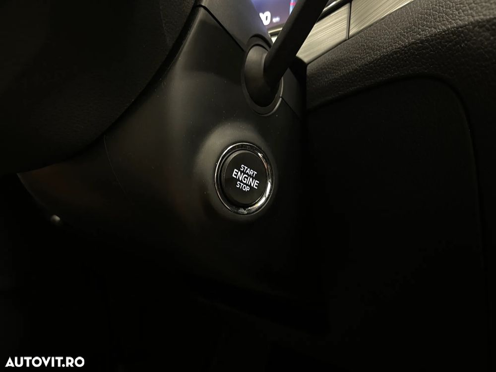 Skoda Superb 2.0 TDI DSG Ambition - 23