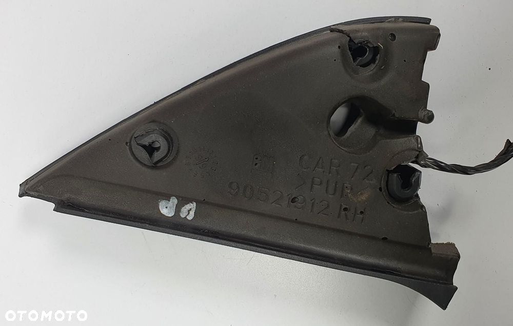 TRÓJKĄT OSŁONA GŁOŚNIK PRAWY PRZÓD OPEL ASTRA II G 90521950 90379282 - 4