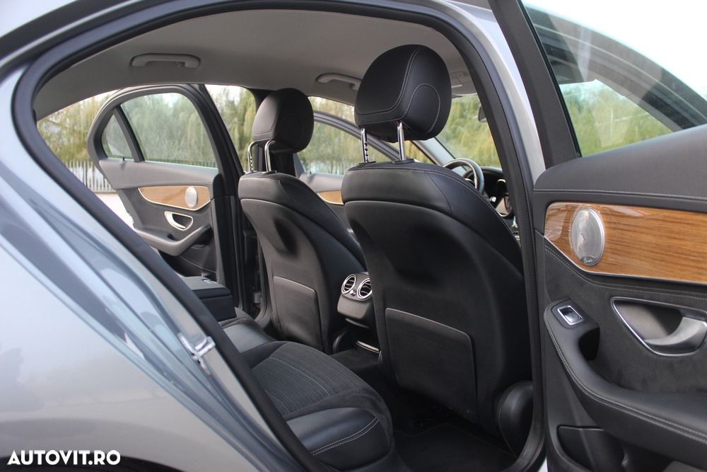 Mercedes-Benz C 220 (BlueTEC) d 7G-TRONIC Exclusive - 25