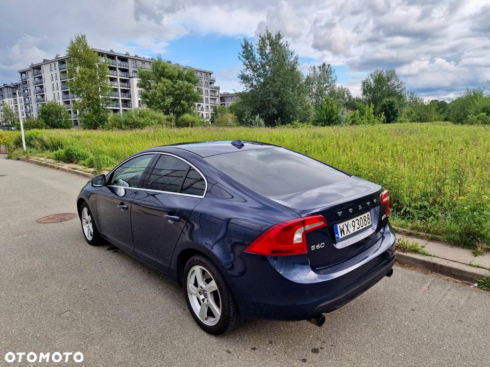 Volvo S60 2.5 T5 - 8